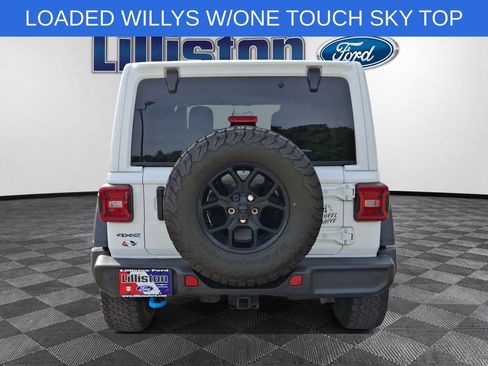 Used 2024 Jeep Wrangler Unlimited AWD/4WD image 5