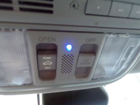 Used 2016 Honda Odyssey EX-L image 40