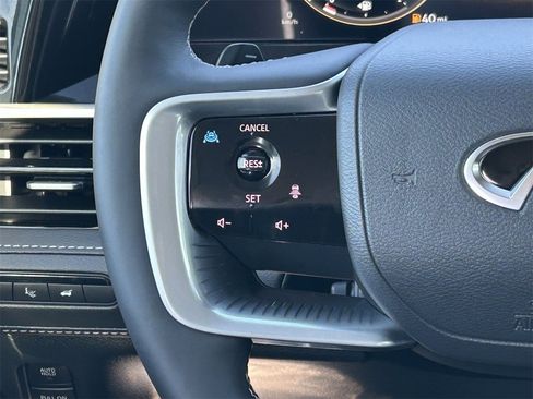 New 2026 INFINITI QX80 Luxe image 26