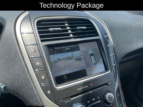 Used 2016 Lincoln MKX Reserve w/ Luxury Package AWD/4WD image 10