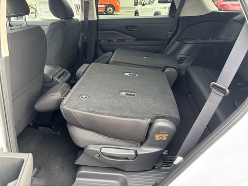 New 2026 Nissan Pathfinder SV AWD/4WD image 26