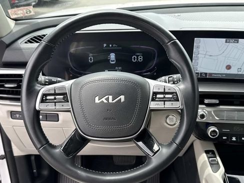Used 2024 Kia Telluride S FWD image 17