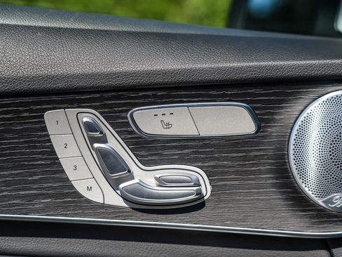 Used 2021 Mercedes-Benz C 300 Sedan image 22