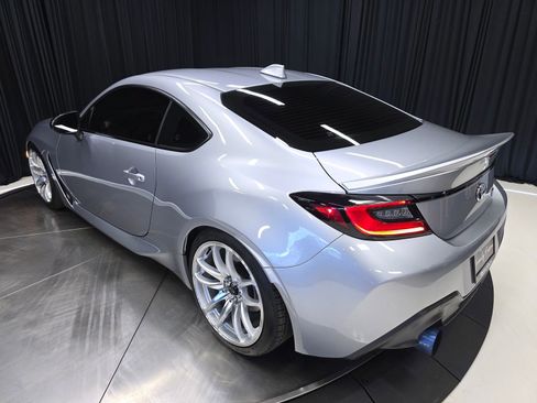 Used 2024 Toyota GR86 Premium RWD image 46