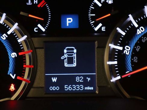 Used 2019 Toyota 4Runner Limited image 8