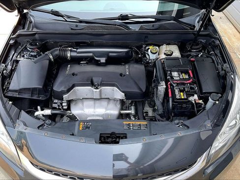 Used 2014 Chevrolet Malibu LT FWD image 10