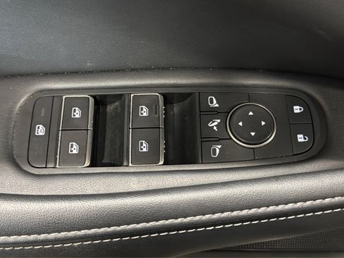 Used 2025 INFINITI QX60 Luxe AWD/4WD image 16