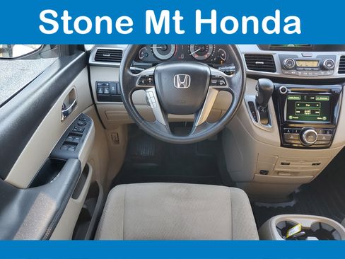 Used 2016 Honda Odyssey SE image 16