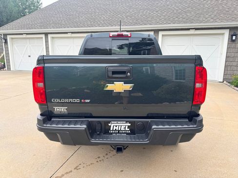 Used 2017 Chevrolet Colorado ZR2 w/ LPO, Premium Interior Package AWD/4WD image 5