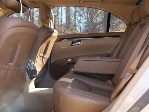 Used 2008 Mercedes-Benz S 550 image 24