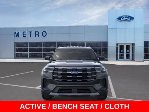 New 2026 Ford Explorer Active AWD/4WD image 7