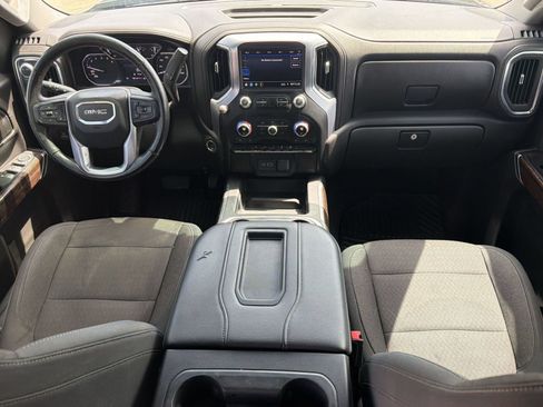 Used 2020 GMC Sierra 1500 Elevation AWD/4WD image 16