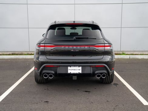 New 2026 Porsche Macan image 7
