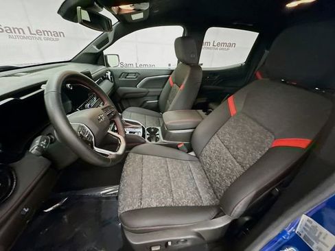 Used 2023 Chevrolet Colorado Z71 w/ Z71 Convenience Package 2 image 23