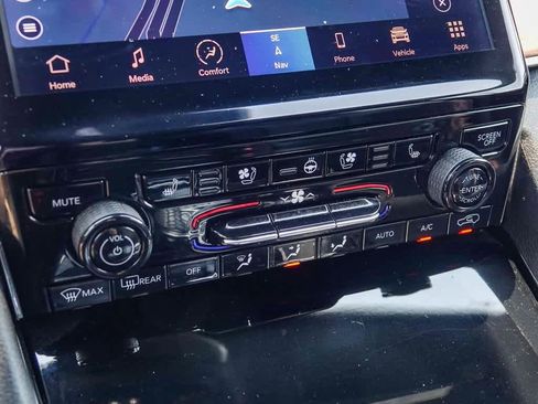 Certified 2021 Jeep Grand Cherokee L Summit w/ Luxury Tech Group V image 18