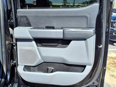 Used 2023 Ford F250 XLT w/ XLT Premium Package image 14