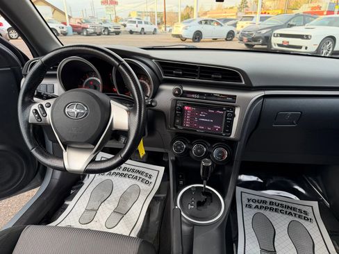 Used 2014 Scion tC image 25