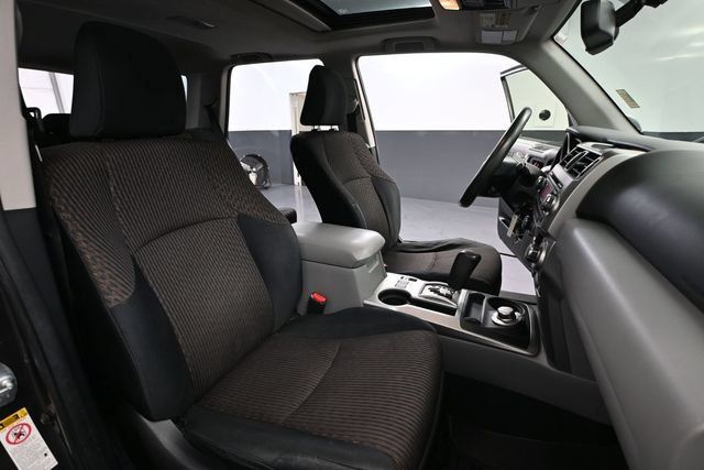 Used 2013 Toyota 4Runner SR5 w/ Convenience Pkg AWD/4WD image 39