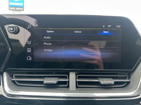 New 2026 Chevrolet Trax RS w/ Sunroof Package image 36