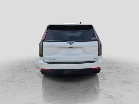 Used 2024 Cadillac Escalade Sport Platinum w/ LPO, ONYX Package AWD/4WD image 7