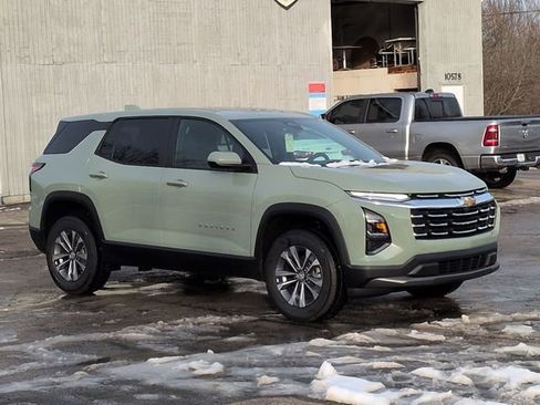 New 2026 Chevrolet Equinox LT w/ Convenience Package II image 25