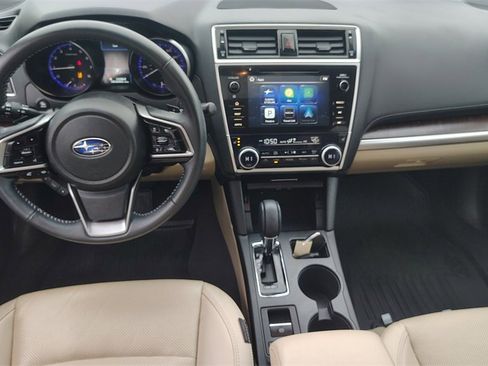 Used 2018 Subaru Outback 3.6R Limited image 13