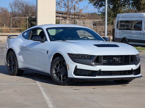 New 2026 Ford Mustang Dark Horse image 2