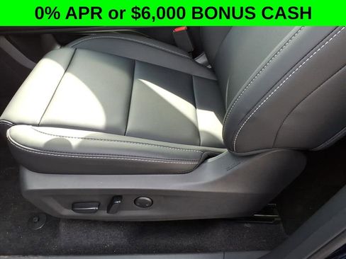New 2025 Nissan Murano SV w/ Cargo Package AWD/4WD image 9