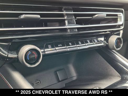 Used 2025 Chevrolet Traverse RS w/ LPO, Floor Liner Package AWD/4WD image 22