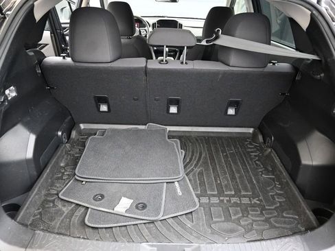 Certified 2025 Subaru Crosstrek 2.0i Premium AWD/4WD image 19