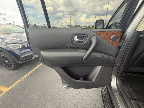 Used 2020 Nissan Armada Platinum w/ Captain's Chairs Package AWD/4WD image 18