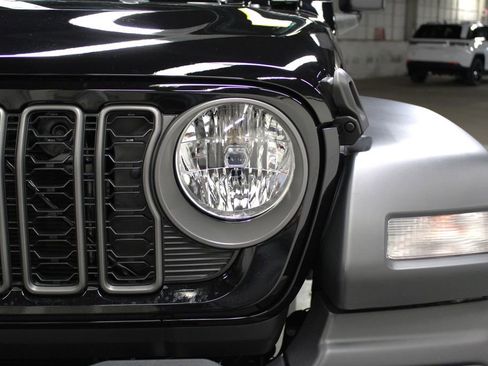 New 2026 Jeep Wrangler Sport image 29