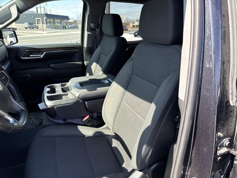 Used 2023 Chevrolet Silverado 1500 LT image 12