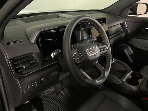 Used 2026 GMC Terrain AT4 w/ Convenience Package III AWD/4WD image 18
