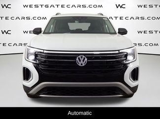 Used 2025 Volkswagen Atlas Peak Edition SE video 2