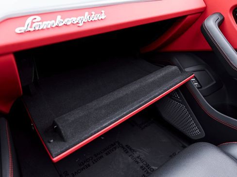 Used 2023 Lamborghini Urus S AWD/4WD image 86
