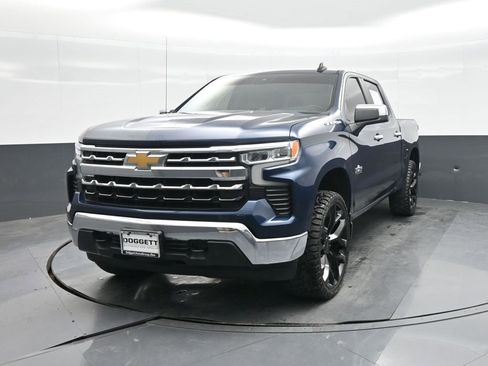 Used 2023 Chevrolet Silverado 1500 LT image 12