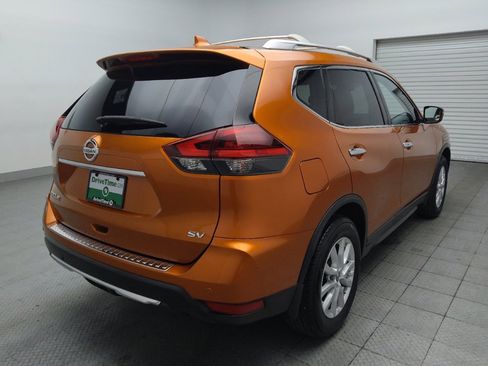 Used 2020 Nissan Rogue SV FWD image 9