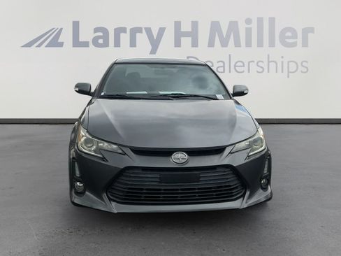 Used 2015 Scion tC FWD image 7