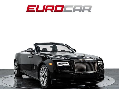 Used 2017 Rolls-Royce Dawn RWD image 9