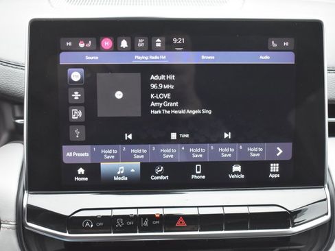 Used 2022 Jeep Compass Limited image 26