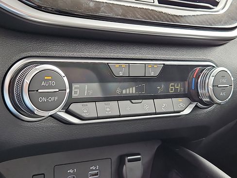 New 2025 Nissan Altima 2.5 SR w/ SR Premium Package image 14