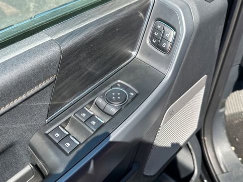 New 2025 Ford F150 Lariat w/ Equipment Group 502A High image 27