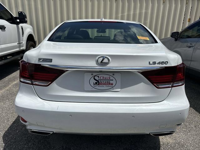 Used 2016 Lexus LS 460 w/ F Sport Package RWD image 8