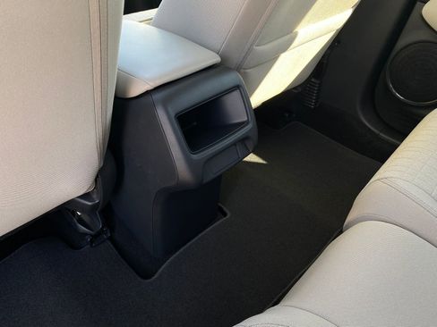 Certified 2026 Honda HR-V LX image 26