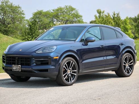 Certified 2026 Porsche Cayenne Coupe AWD/4WD image 20