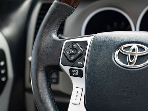 Used 2014 Toyota Sequoia Platinum AWD/4WD image 24
