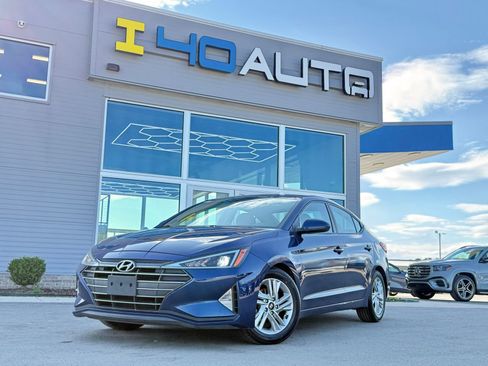 Used 2020 Hyundai Elantra SEL image 1