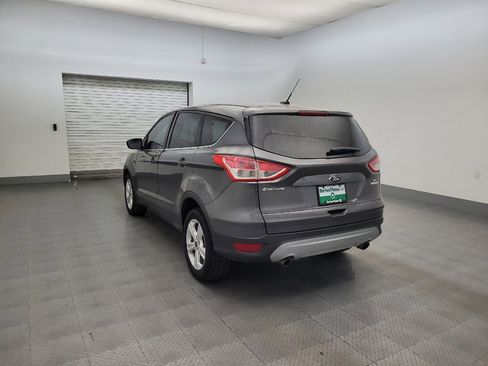 Used 2016 Ford Escape SE FWD image 5