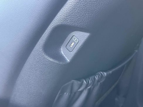 Used 2025 Hyundai Palisade Calligraphy image 15